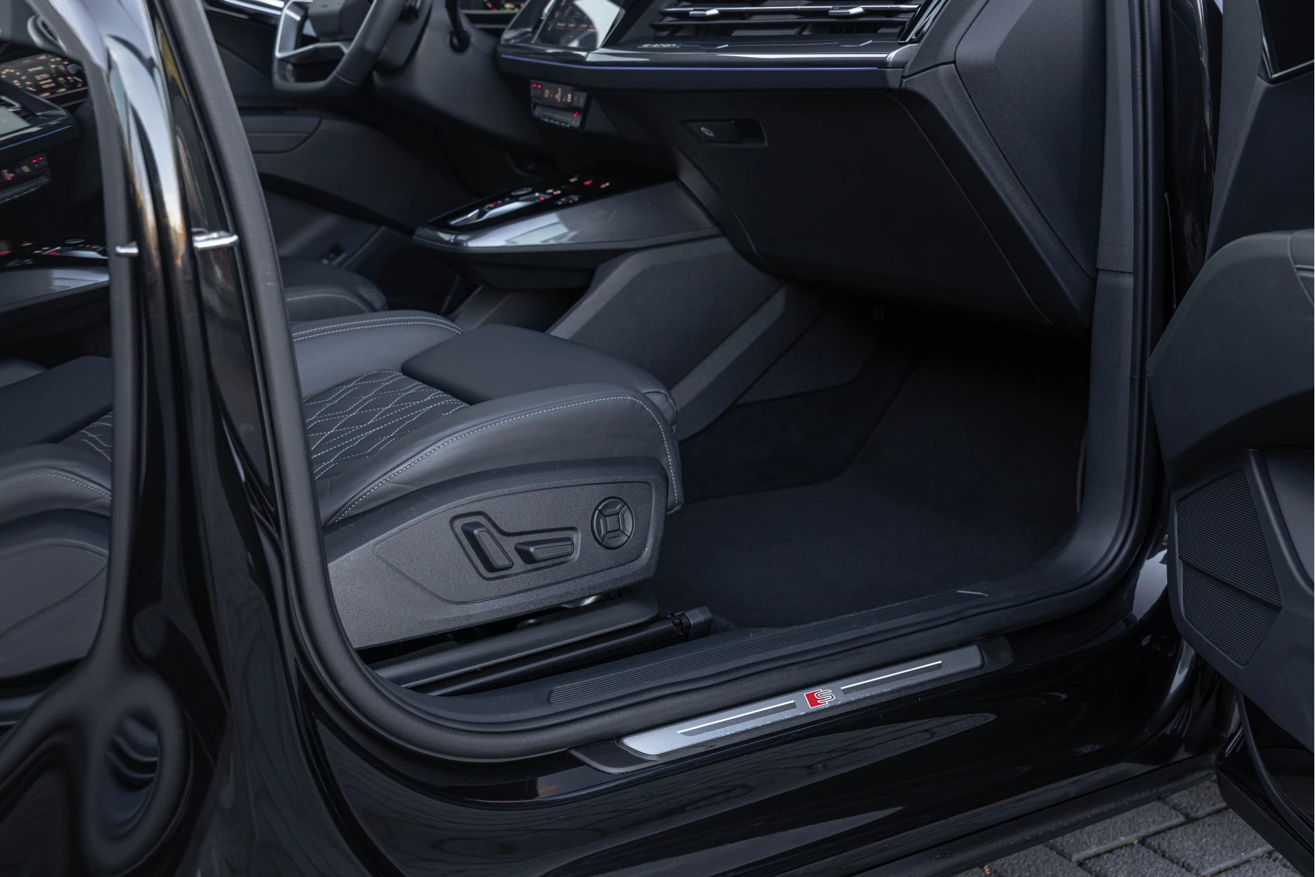 Hoofdafbeelding Audi Q4 e-tron