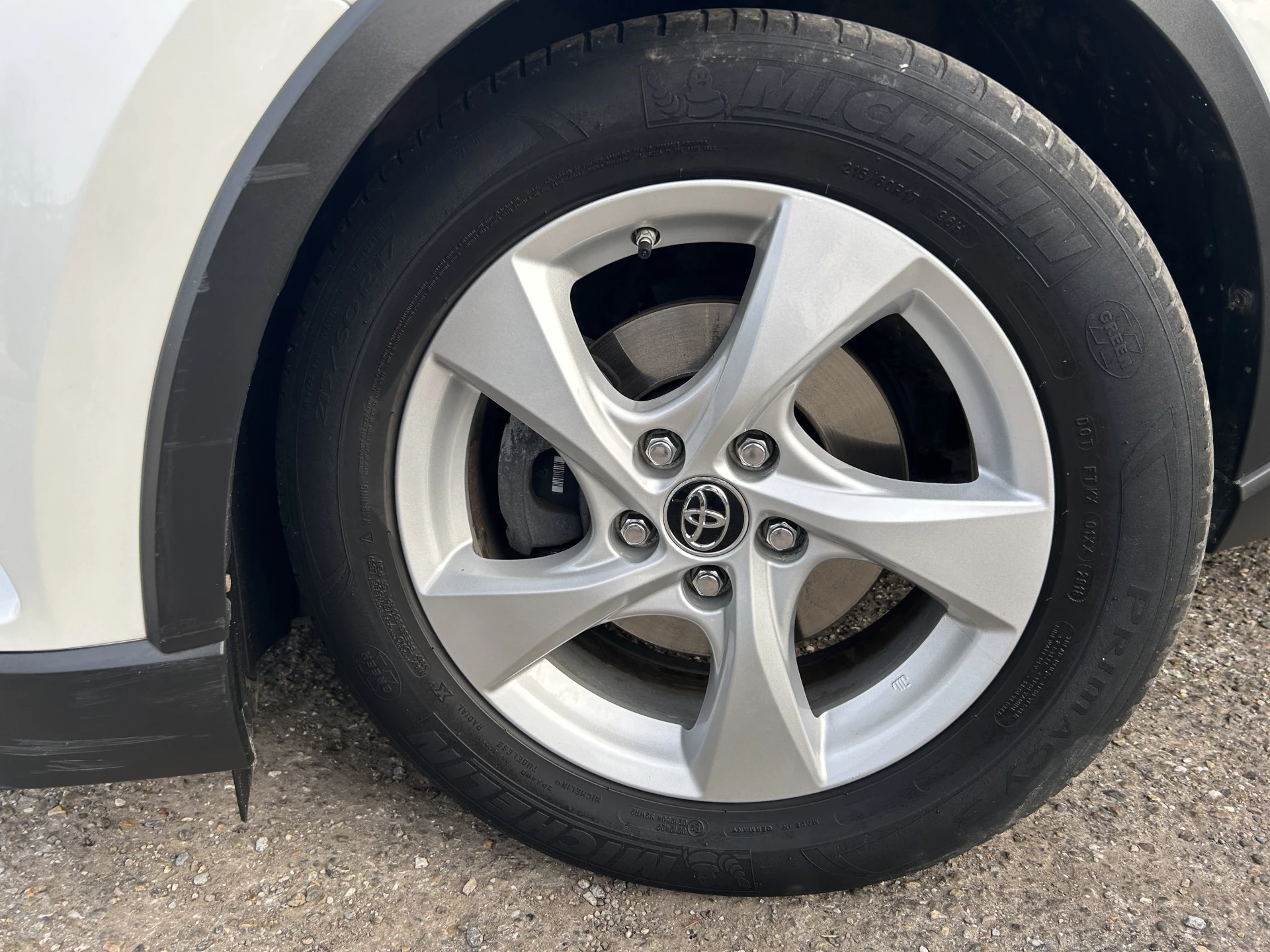 Hoofdafbeelding Toyota C-HR