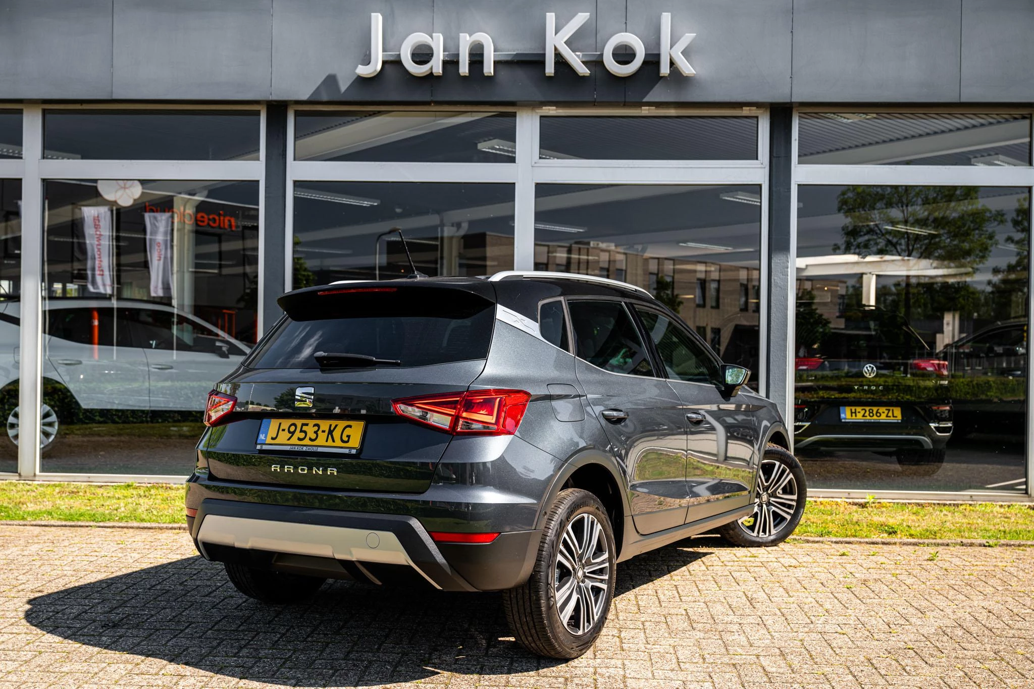 Hoofdafbeelding SEAT Arona