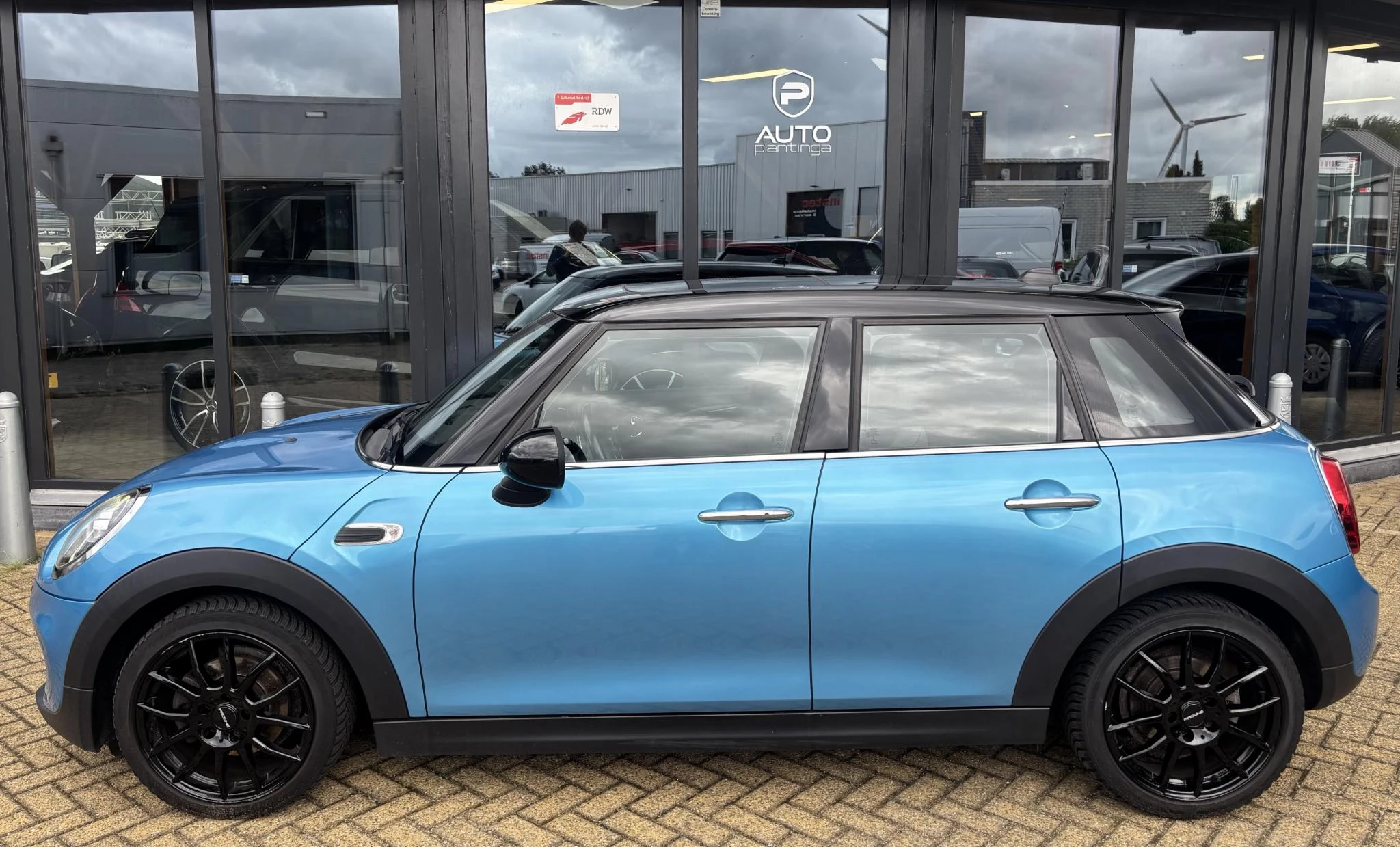 Hoofdafbeelding MINI 5-deurs