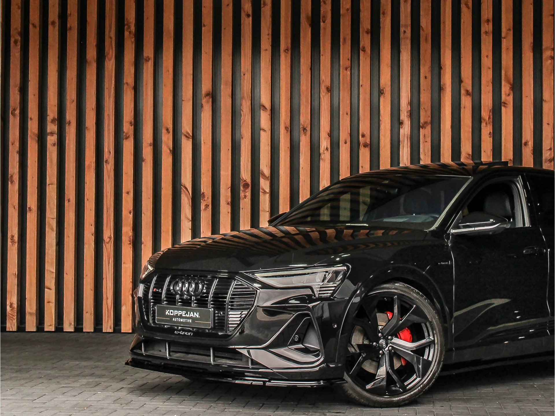 Hoofdafbeelding Audi e-tron