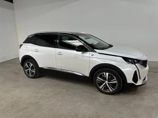 Peugeot 3008 1.6,Hybrid Plug in, Navigatie,adaptieve cruise,trekhaak,camera,stoelverw