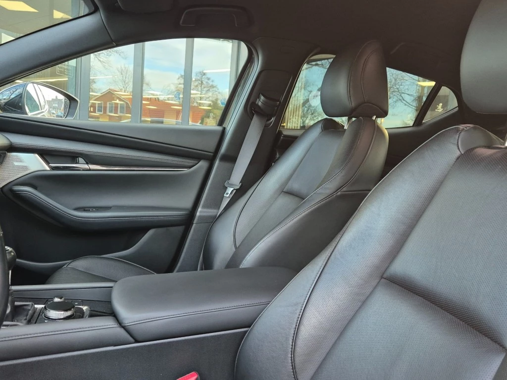 Hoofdafbeelding Mazda 3