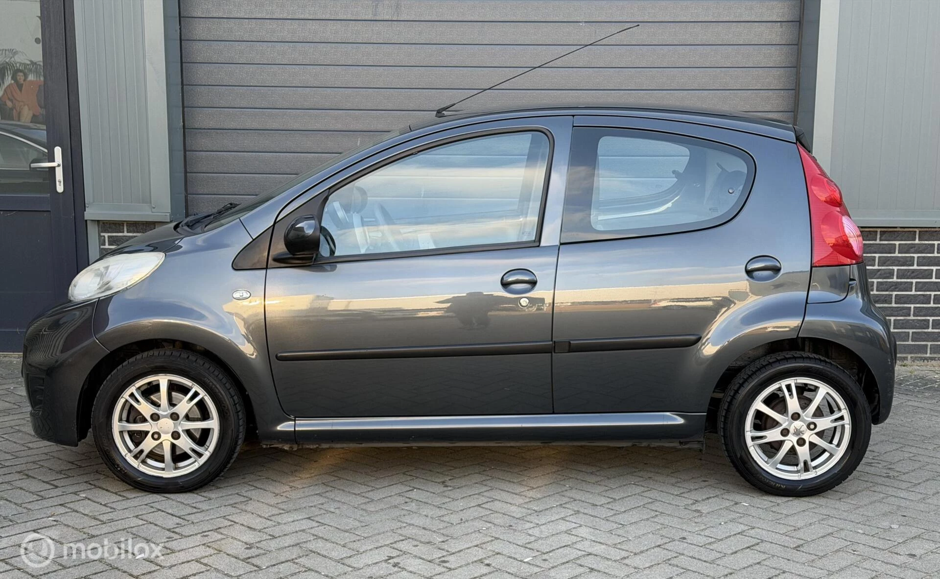 Hoofdafbeelding Peugeot 107