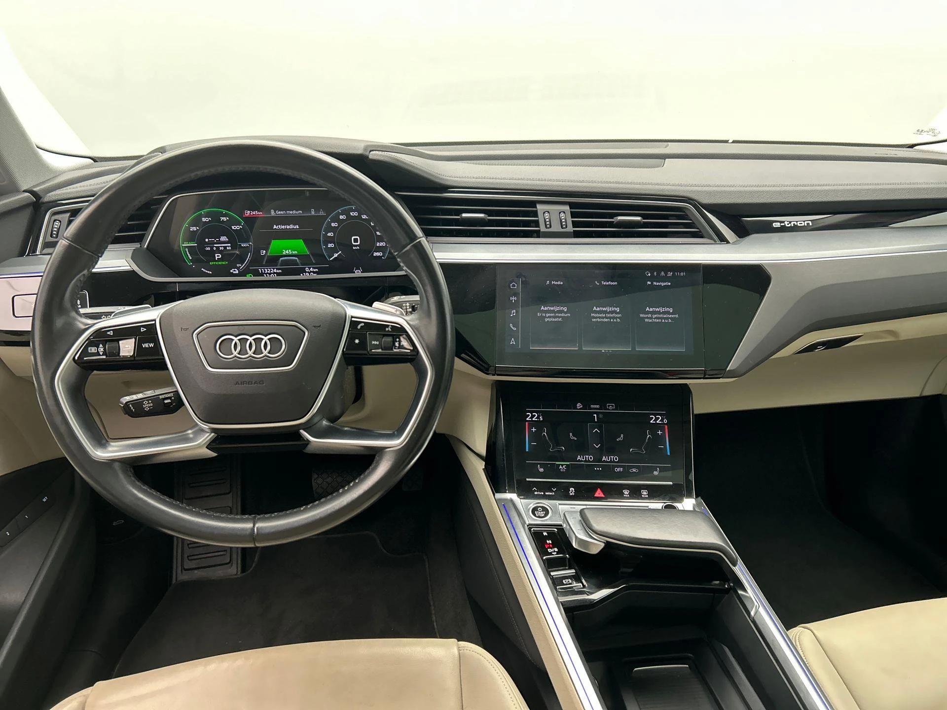 Hoofdafbeelding Audi e-tron