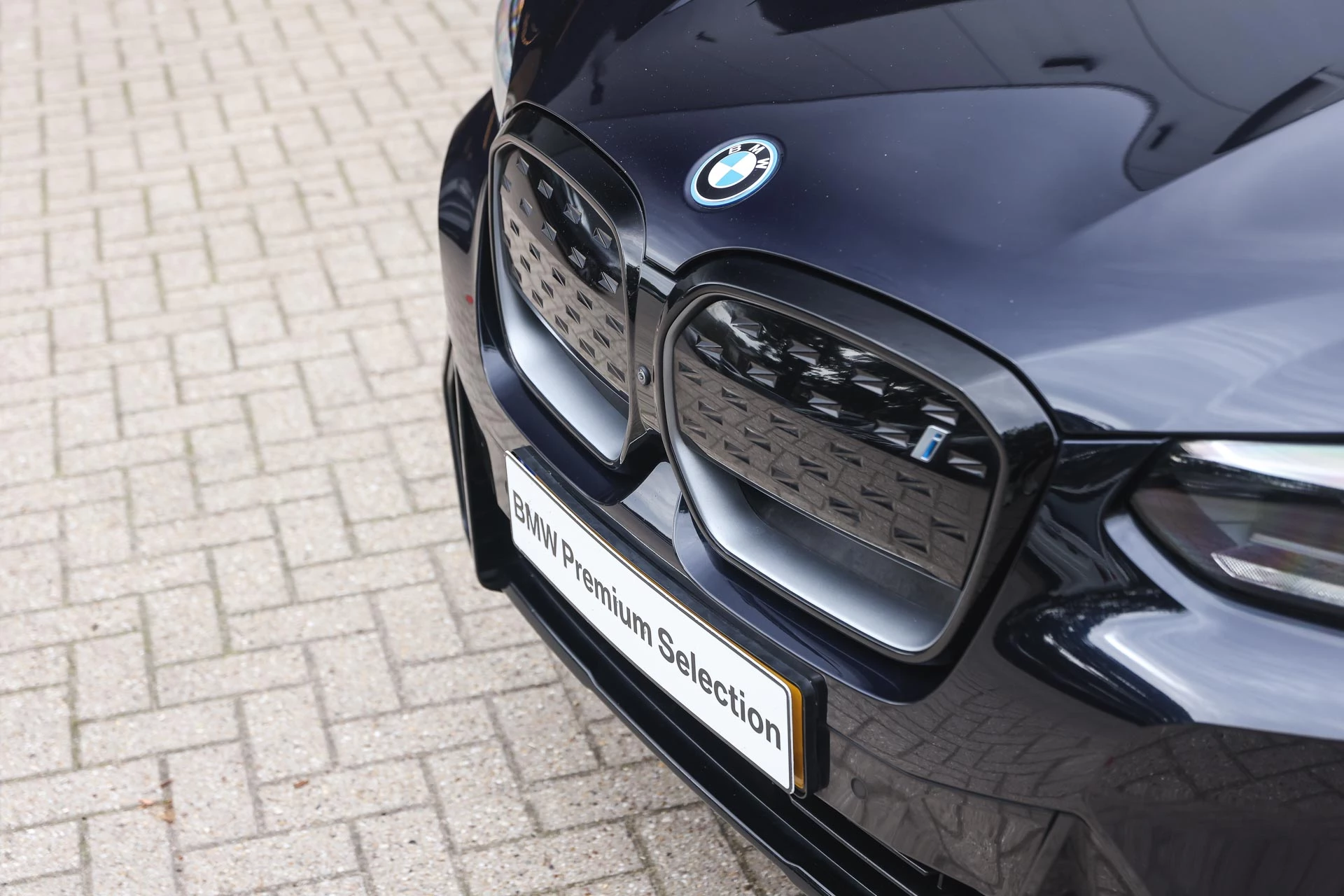 Hoofdafbeelding BMW iX3