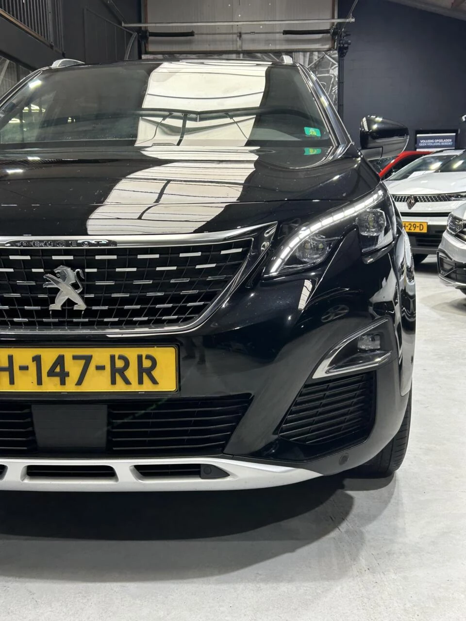Hoofdafbeelding Peugeot 5008