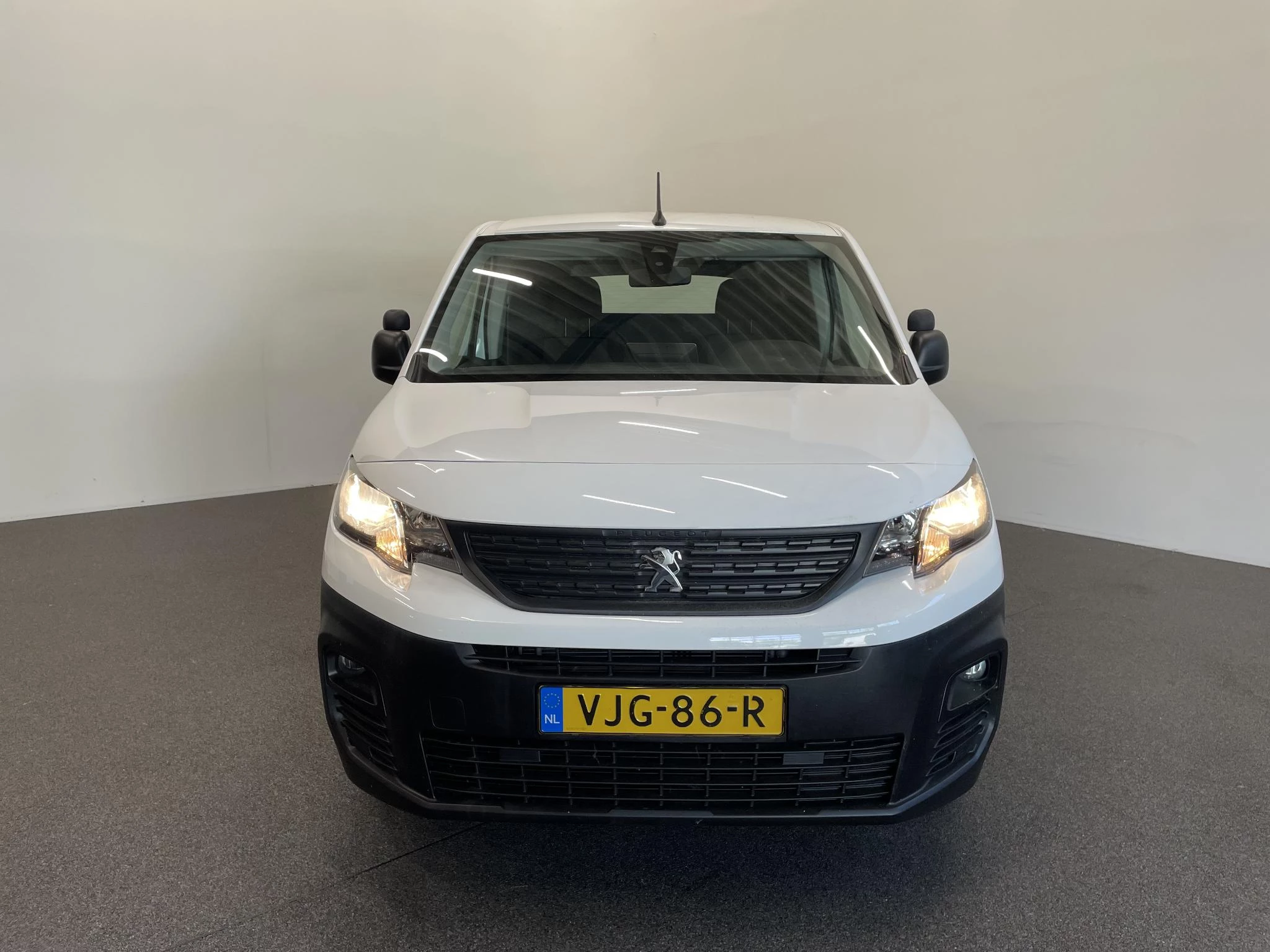 Hoofdafbeelding Peugeot Partner