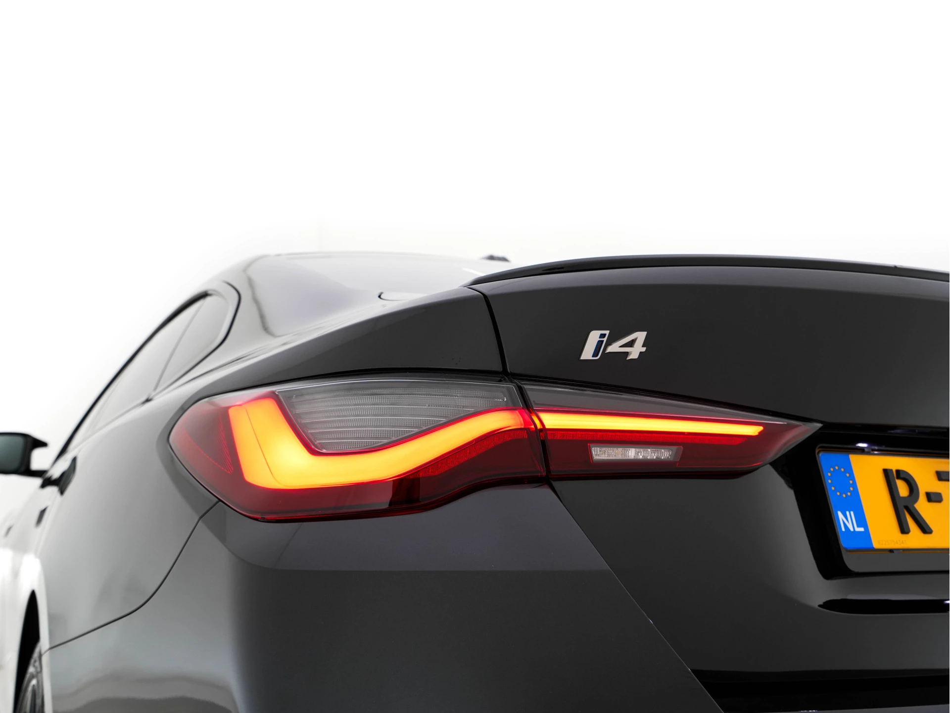 Hoofdafbeelding BMW i4