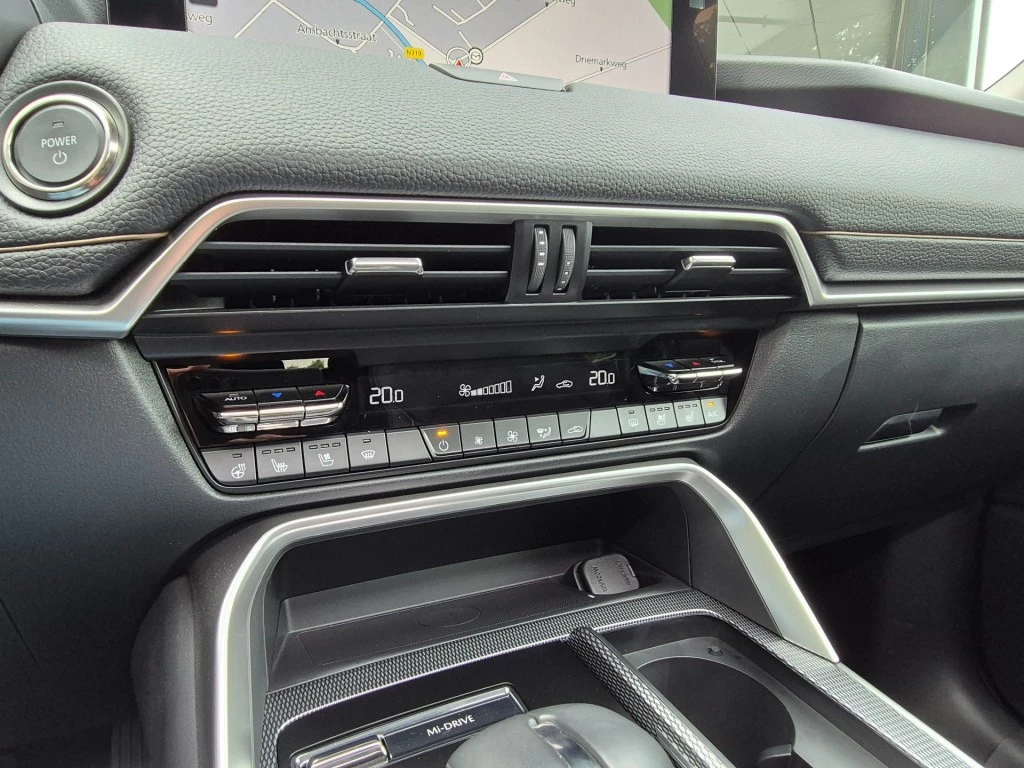 Hoofdafbeelding Mazda CX-60