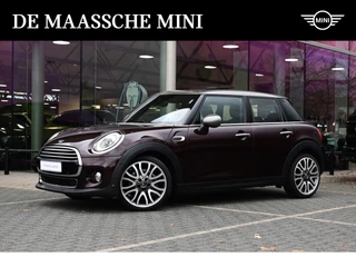 MINI Cooper Hatchback Chili Automaat / Panoramadak / Comfort Access / LED / Head-Up / Harman-Kardon / Stoelverwarming