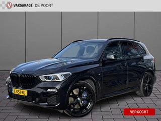 BMW X5 xDrive45e High Executive M Sport Individual | Massage | Skylounge | 4W Best. | Trekhaak wegklapbaar