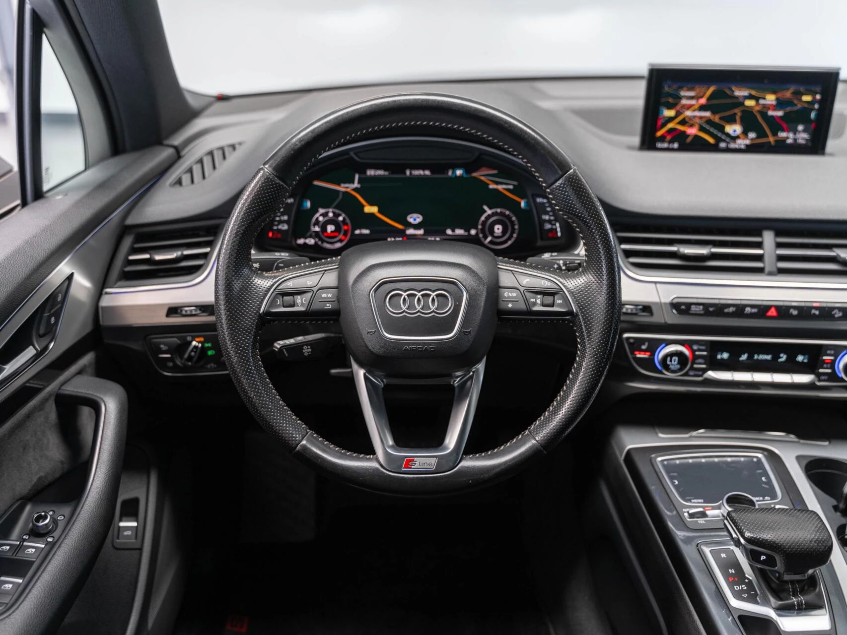 Hoofdafbeelding Audi Q7