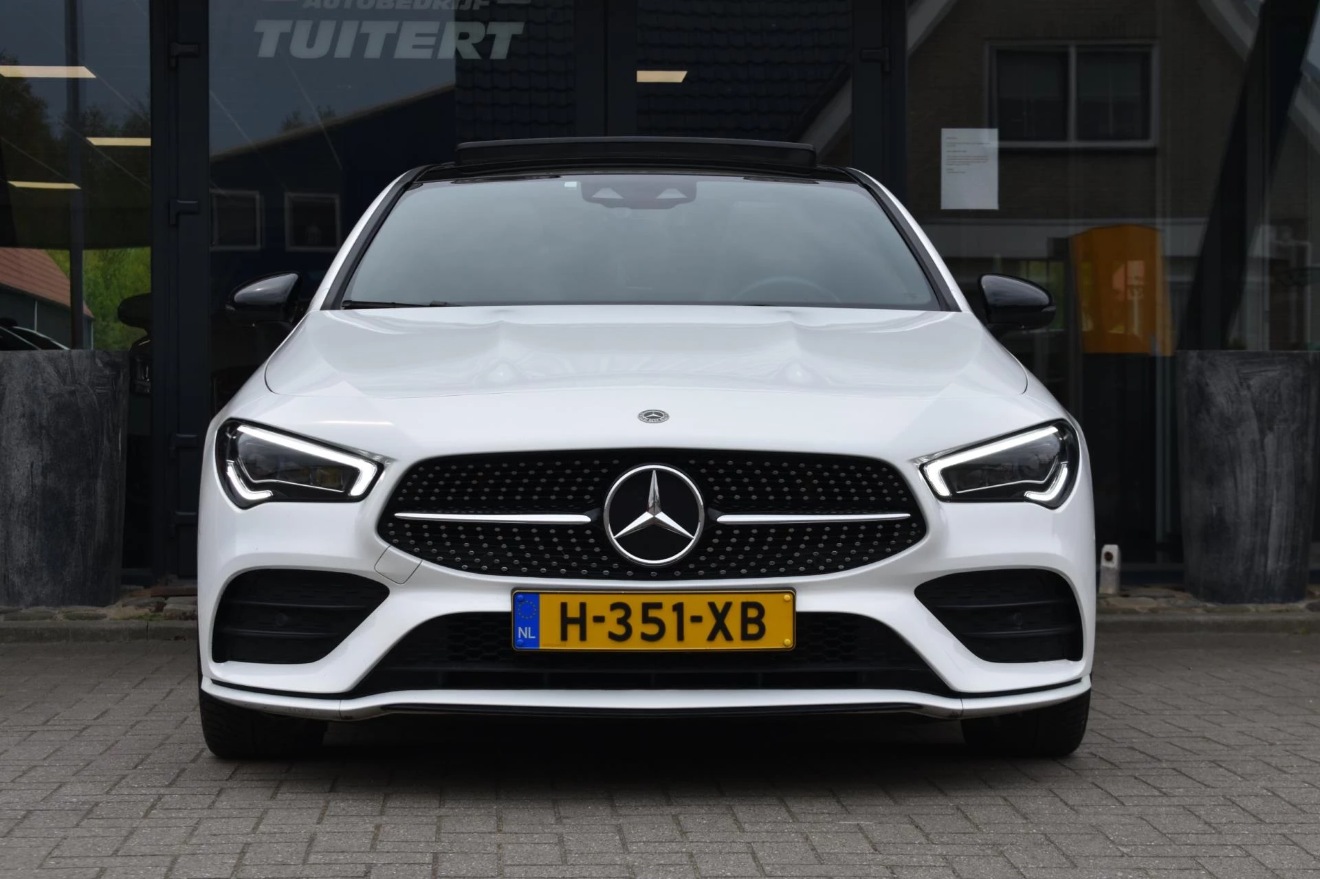 Hoofdafbeelding Mercedes-Benz CLA