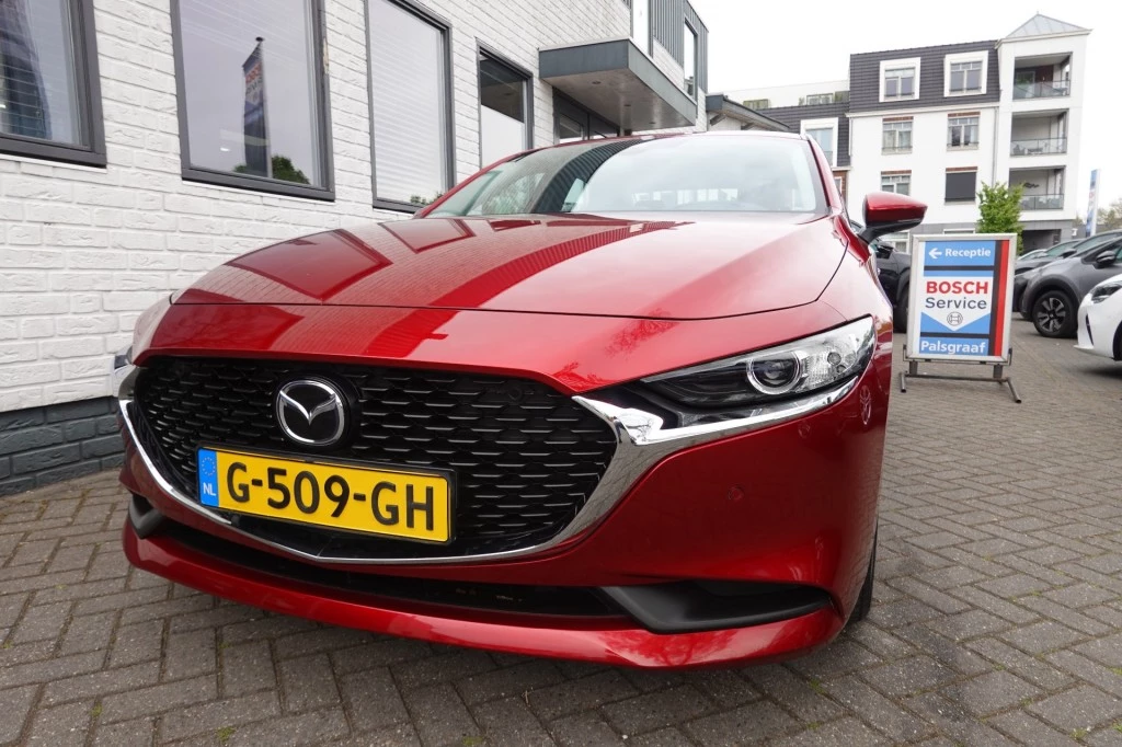 Hoofdafbeelding Mazda 3
