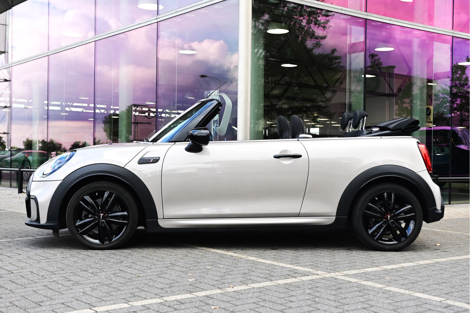 Hoofdafbeelding MINI Cooper S Cabrio