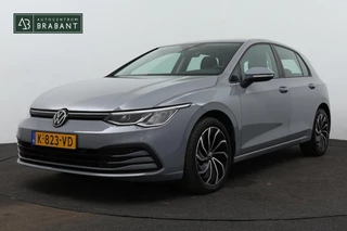 Volkswagen Golf 1.0 eTSI Life(NL-auto, 1e eig, Dealer OnderH, Carplay/ Android, Parkeersensoren V+A, Navi, Digitale Dash, CruiseC)