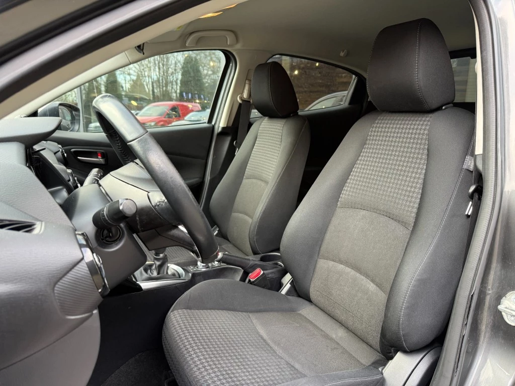 Hoofdafbeelding Mazda 2