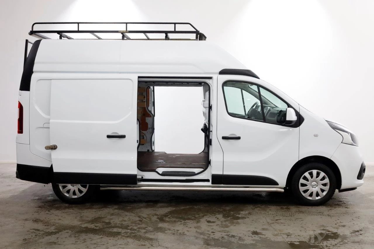 Hoofdafbeelding Nissan NV300