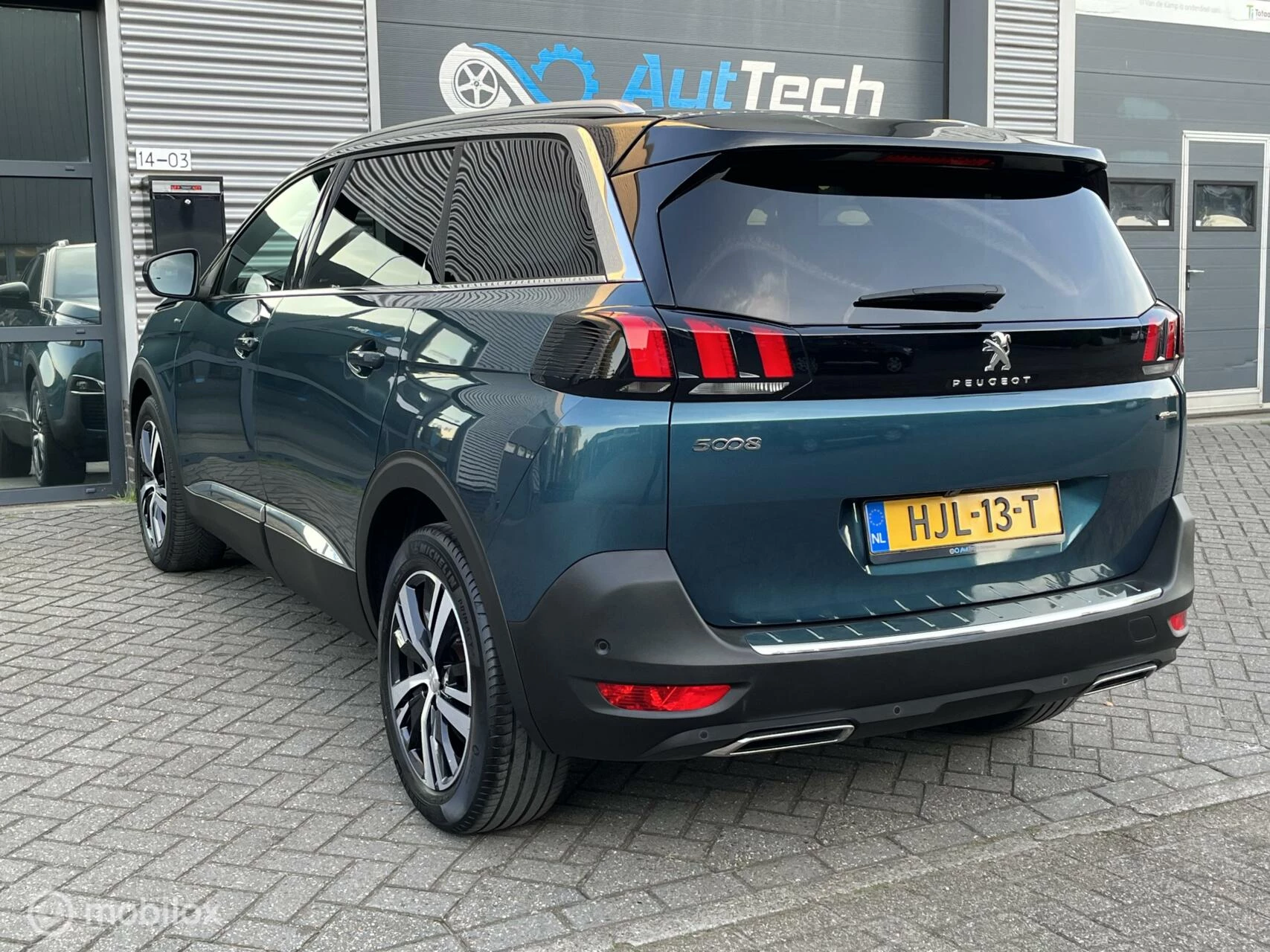 Hoofdafbeelding Peugeot 5008