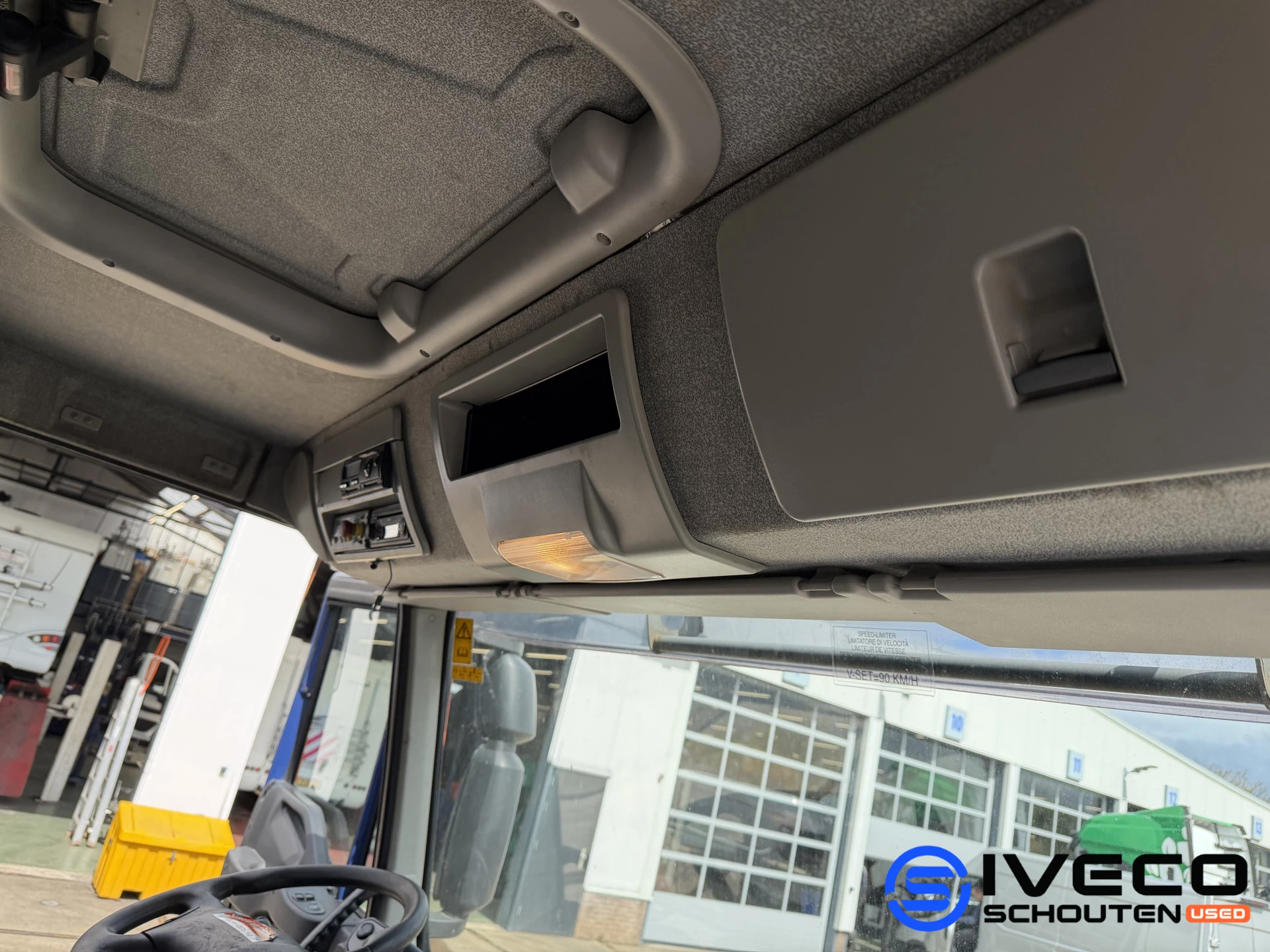 Hoofdafbeelding Iveco Stralis
