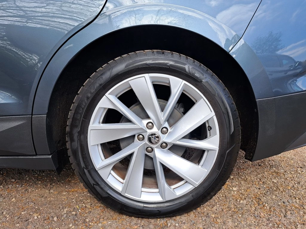 Hoofdafbeelding Škoda Enyaq iV