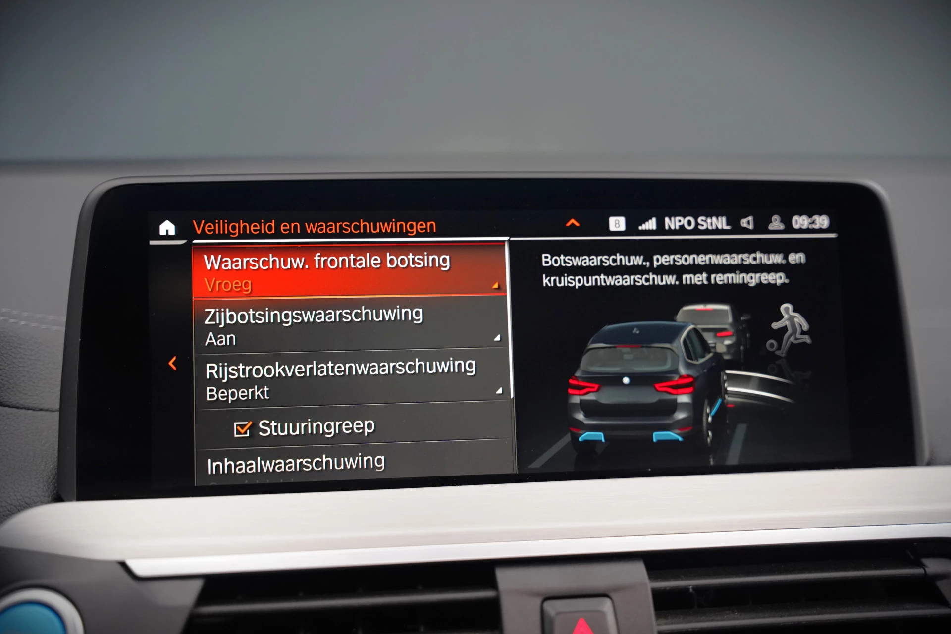 Hoofdafbeelding BMW iX3