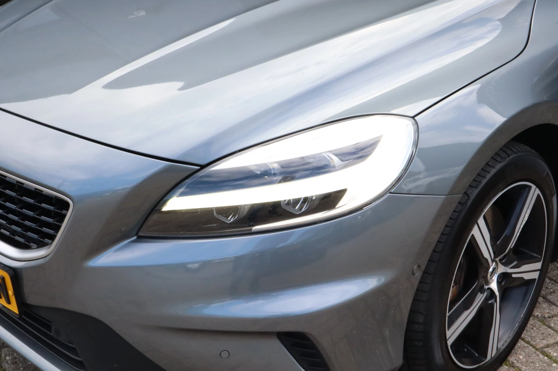 Hoofdafbeelding Volvo V40