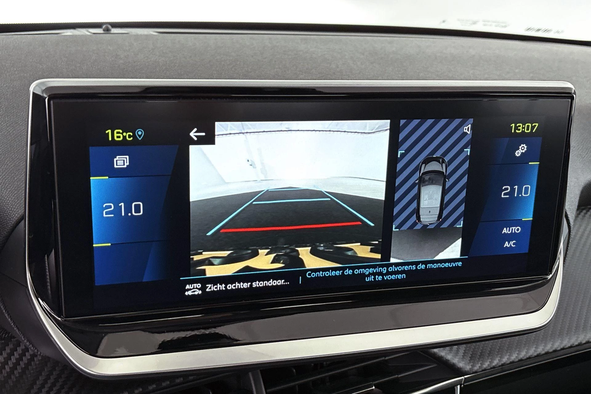 Hoofdafbeelding Peugeot e-208