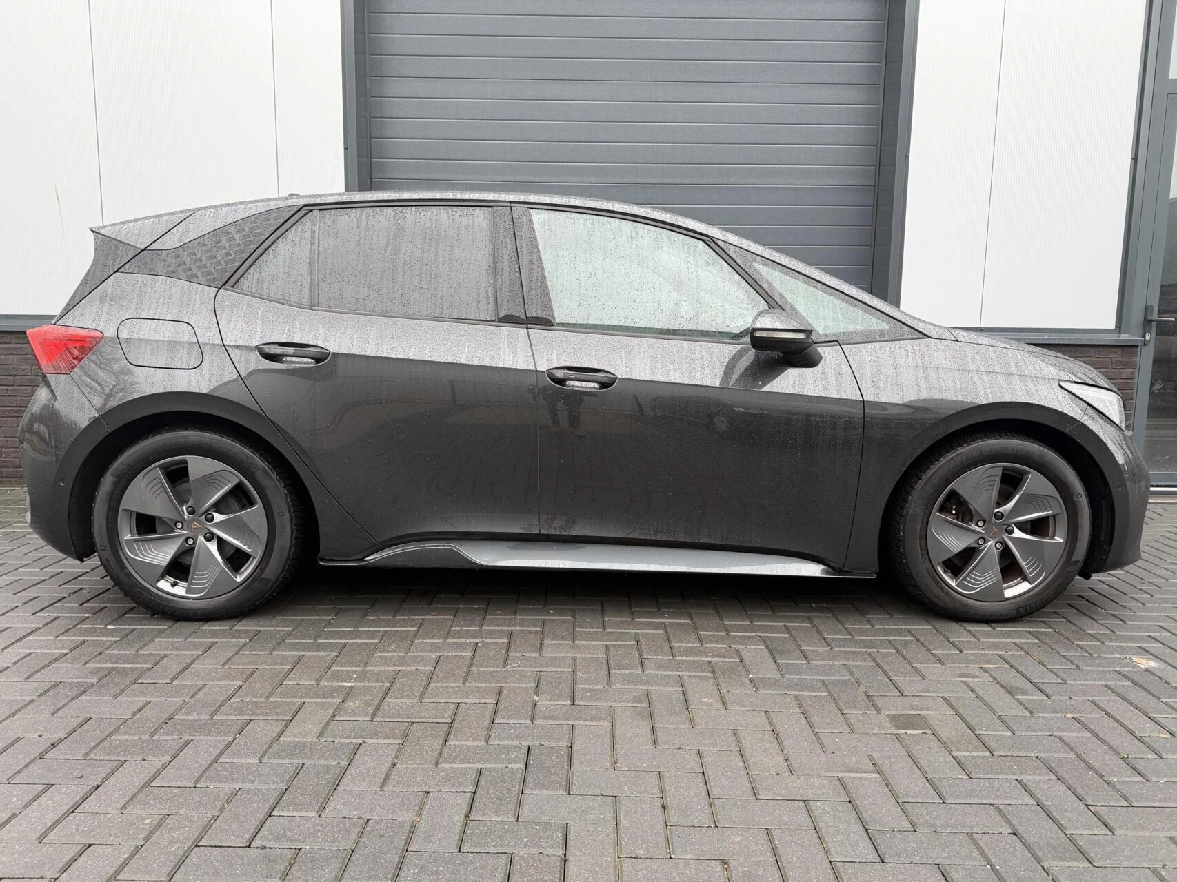 Hoofdafbeelding CUPRA Born