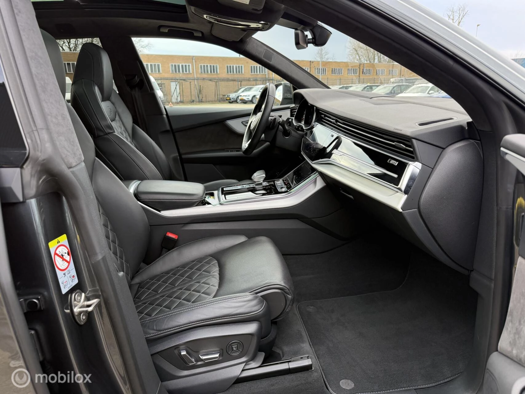 Hoofdafbeelding Audi Q8