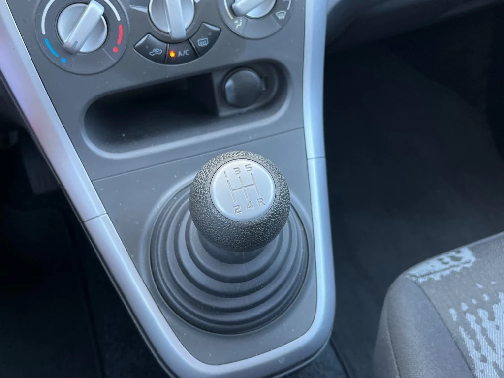 Hoofdafbeelding Opel Agila