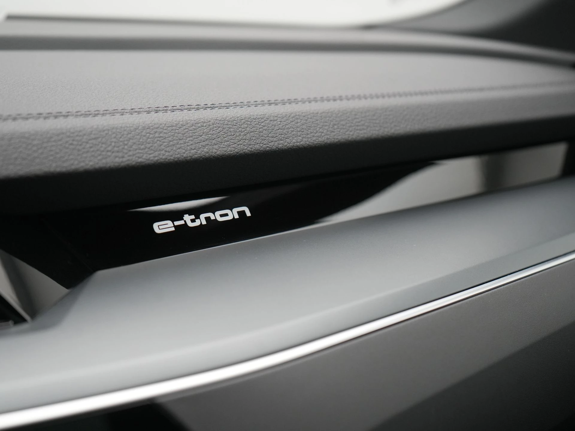 Hoofdafbeelding Audi Q8 e-tron