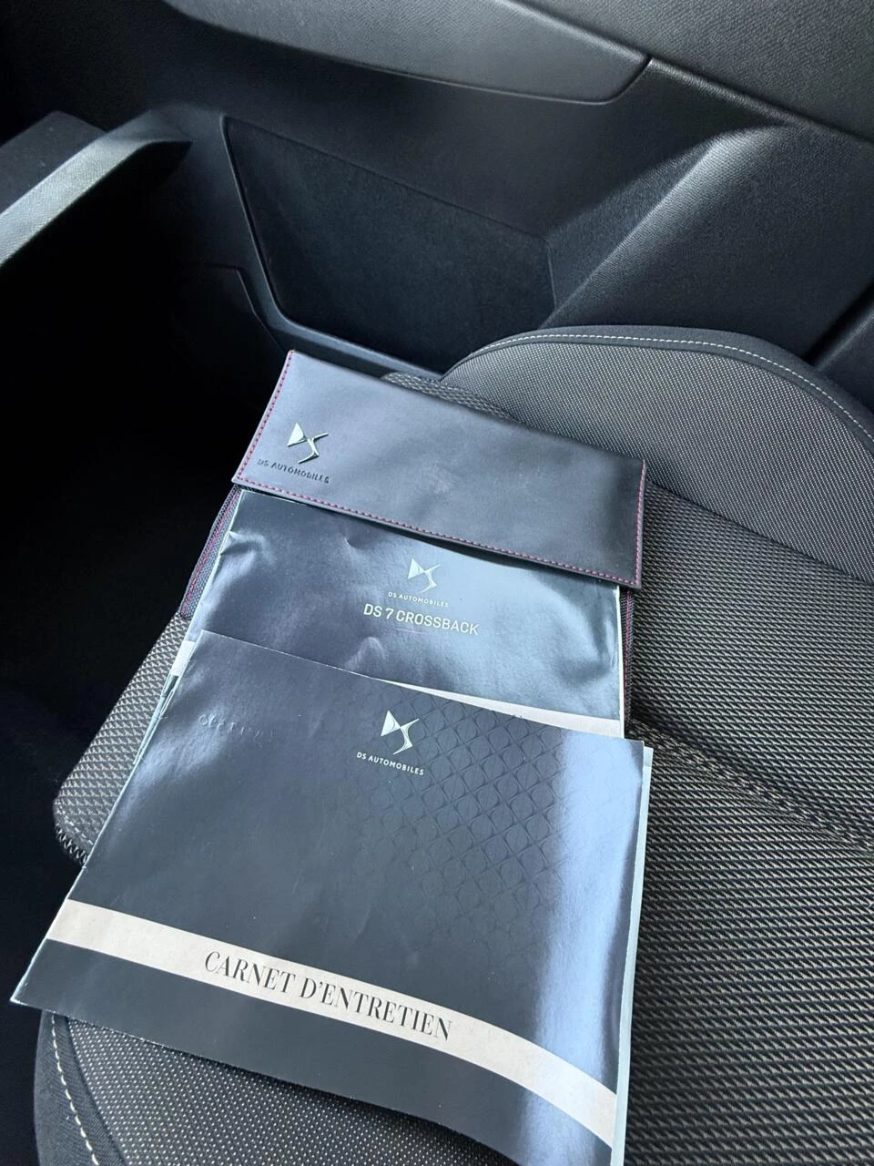 Hoofdafbeelding DS DS 7