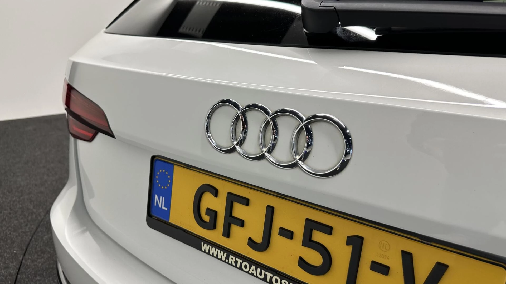 Hoofdafbeelding Audi A4