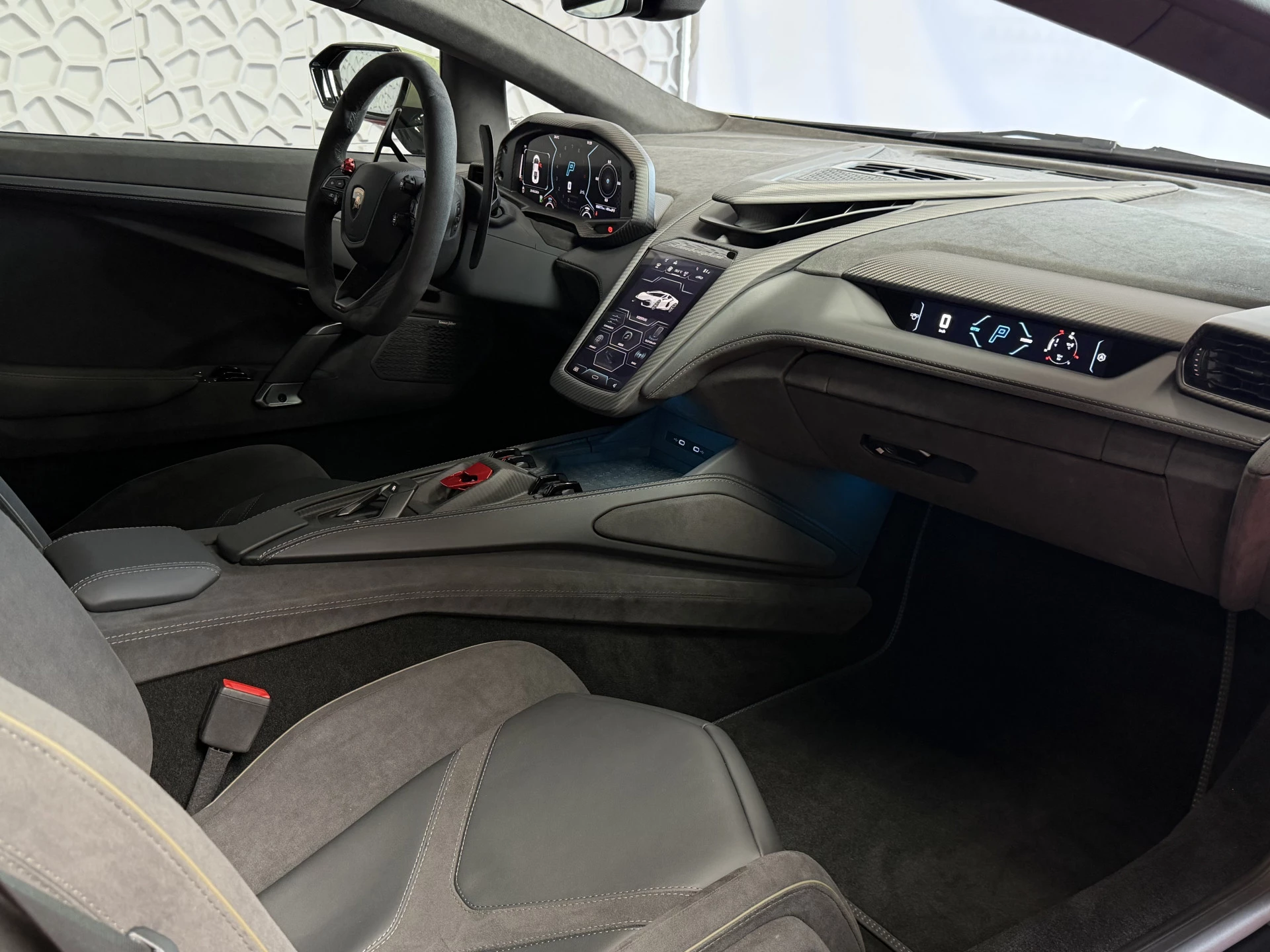 Hoofdafbeelding Lamborghini Revuelto