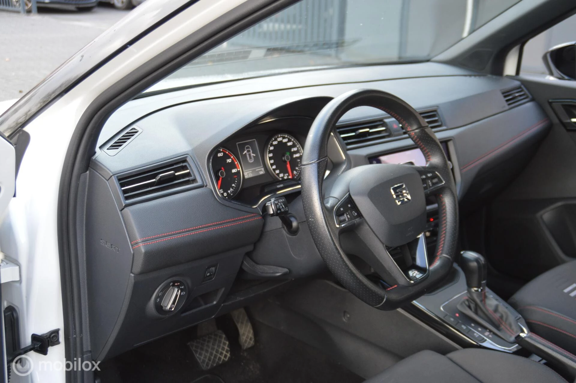 Hoofdafbeelding SEAT Arona