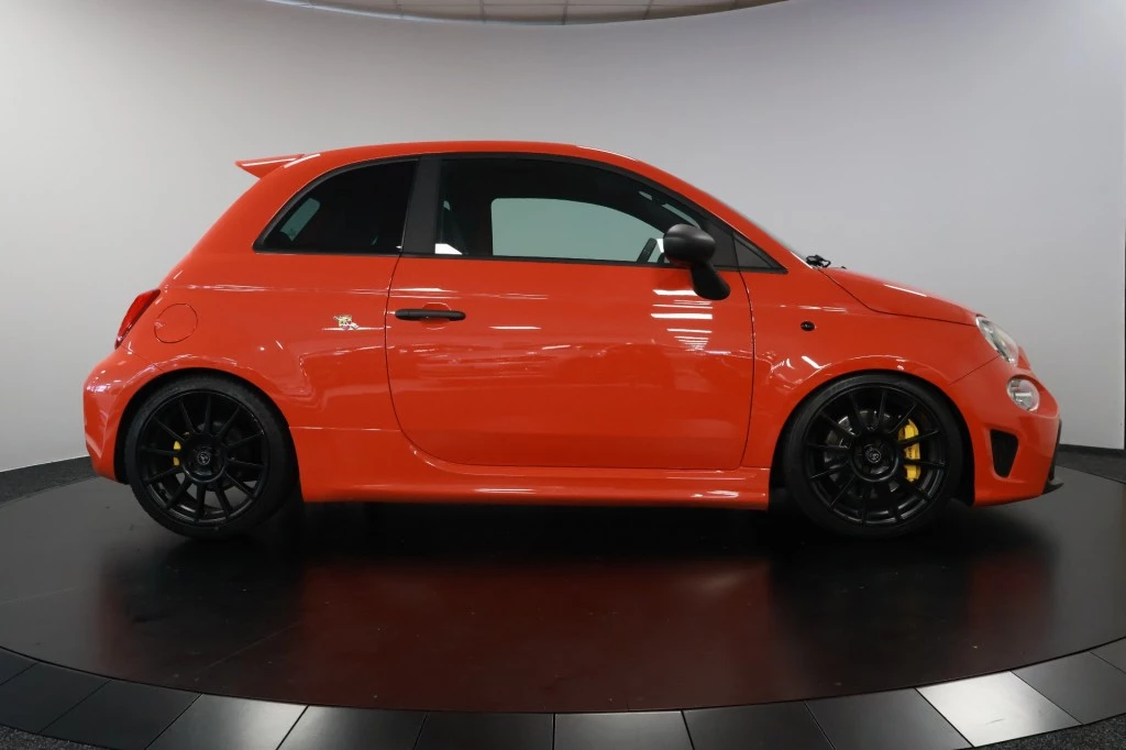 Hoofdafbeelding Abarth 695