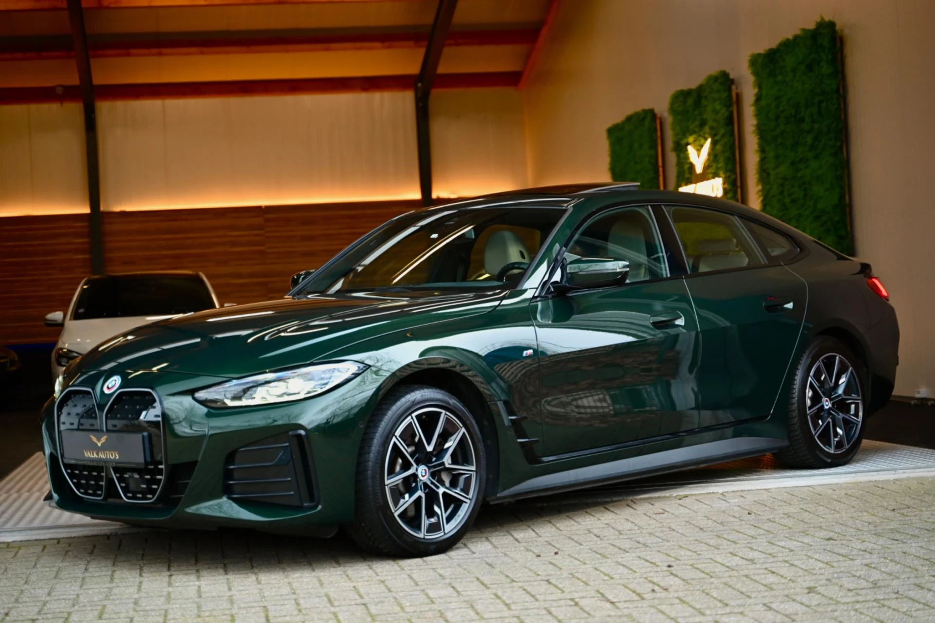 Hoofdafbeelding BMW i4