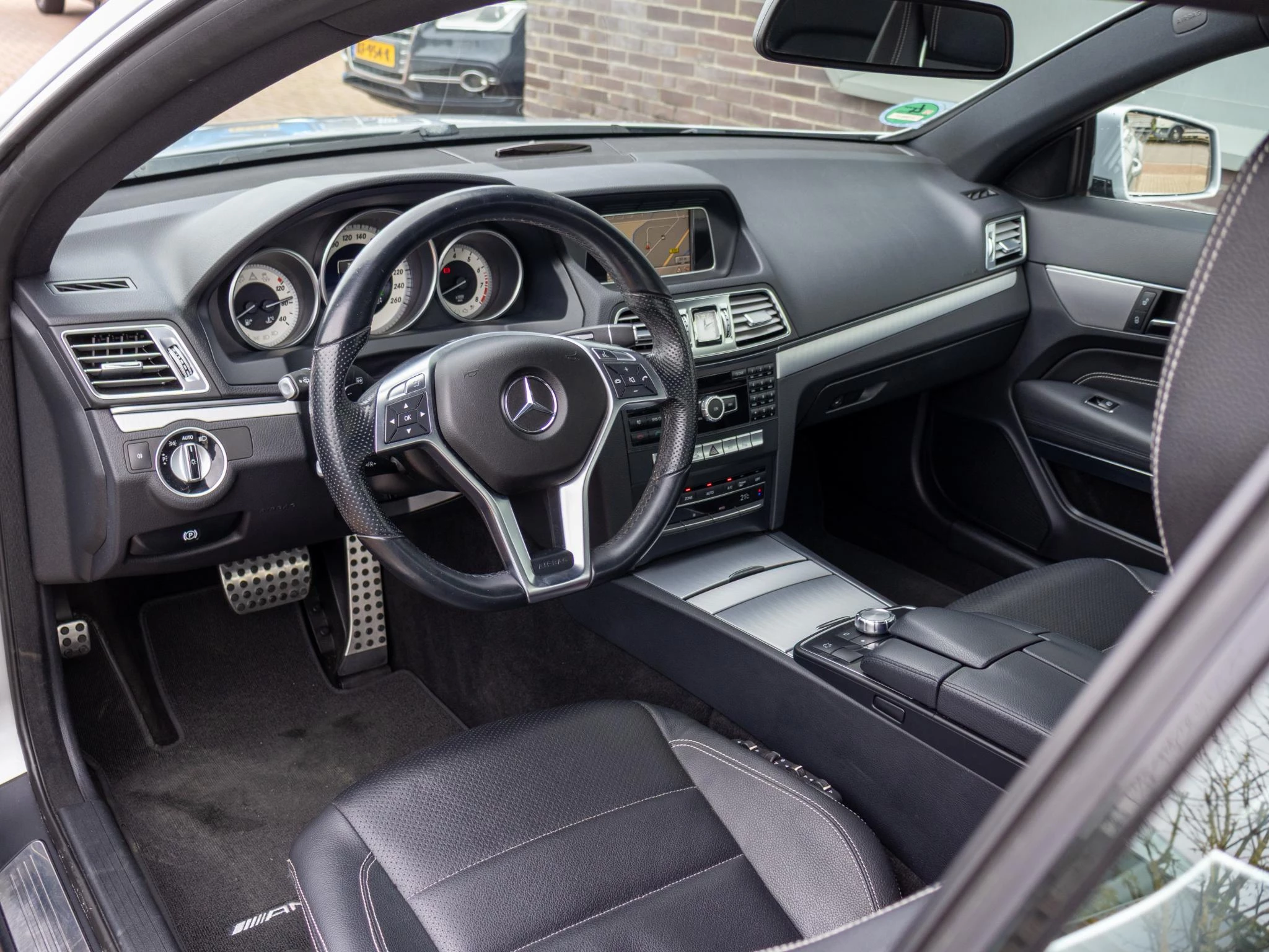 Hoofdafbeelding Mercedes-Benz E-Klasse