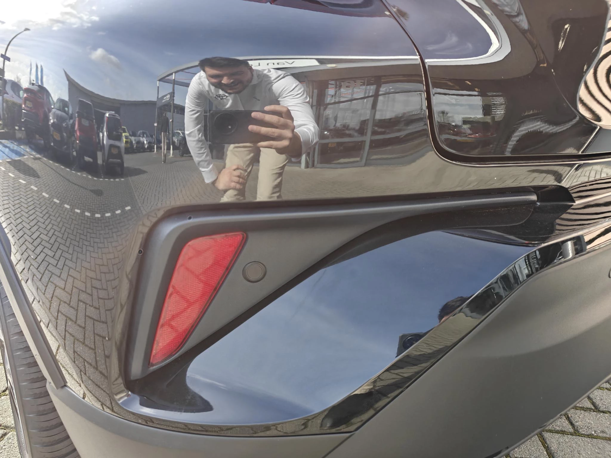 Hoofdafbeelding Toyota C-HR