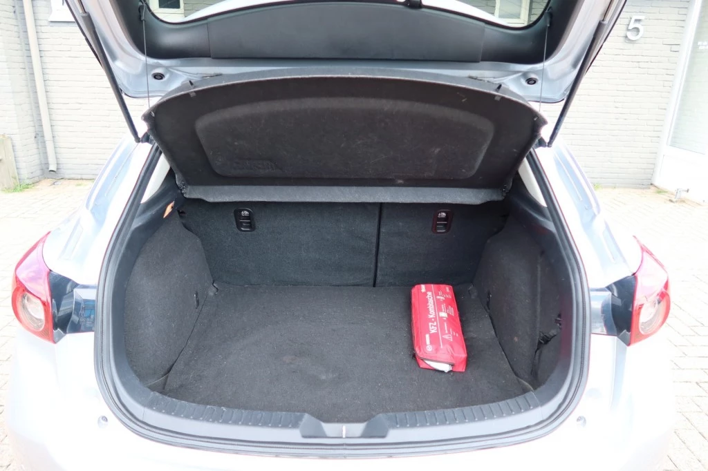 Hoofdafbeelding Mazda 3