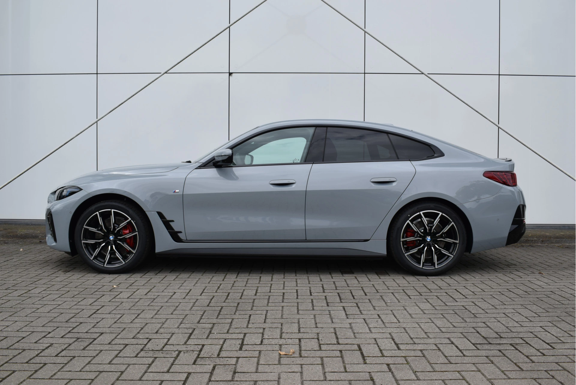 Hoofdafbeelding BMW i4