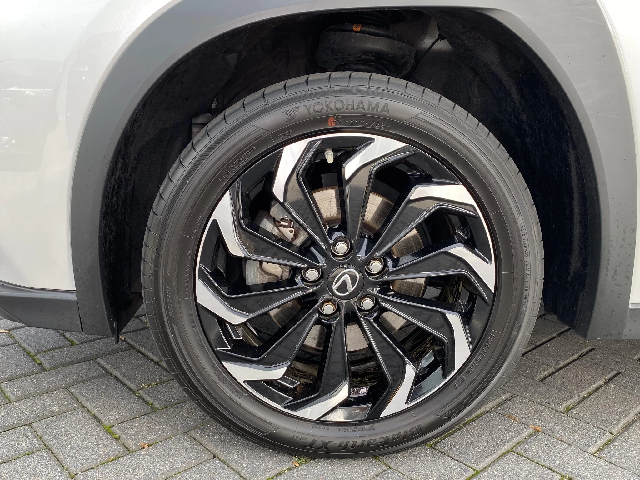 Hoofdafbeelding Lexus UX