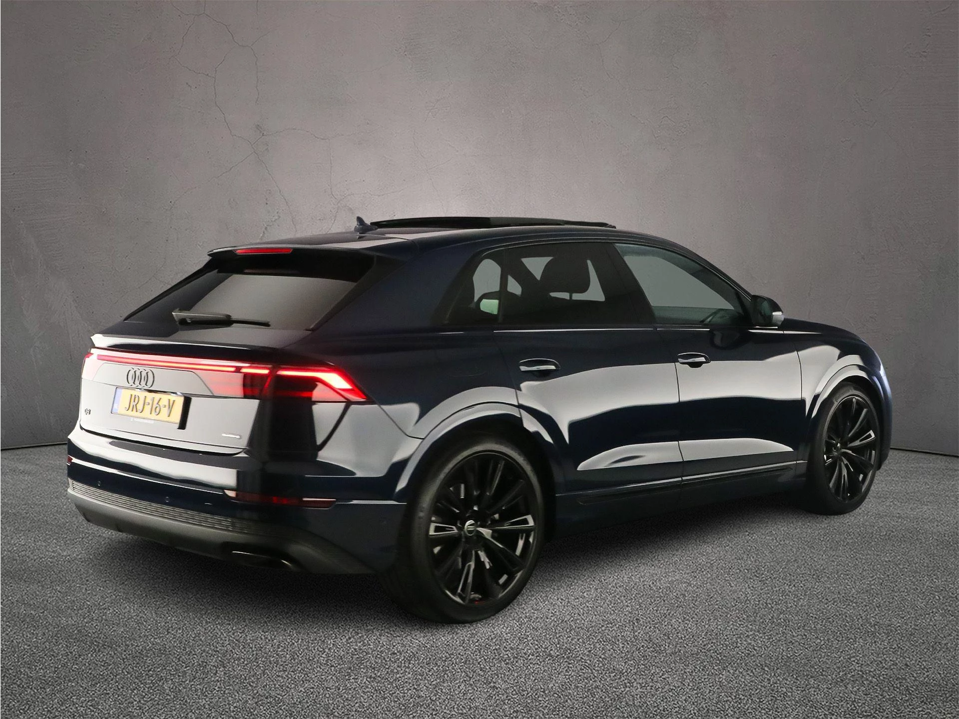 Hoofdafbeelding Audi Q8