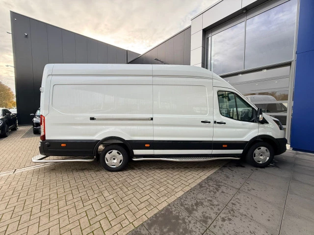 Hoofdafbeelding Ford E-Transit