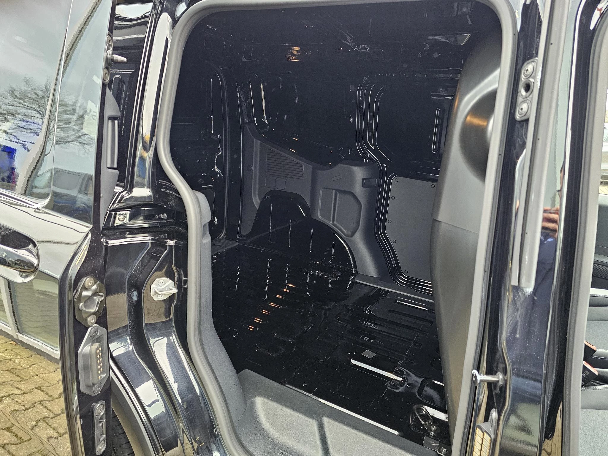 Hoofdafbeelding Ford Transit Courier