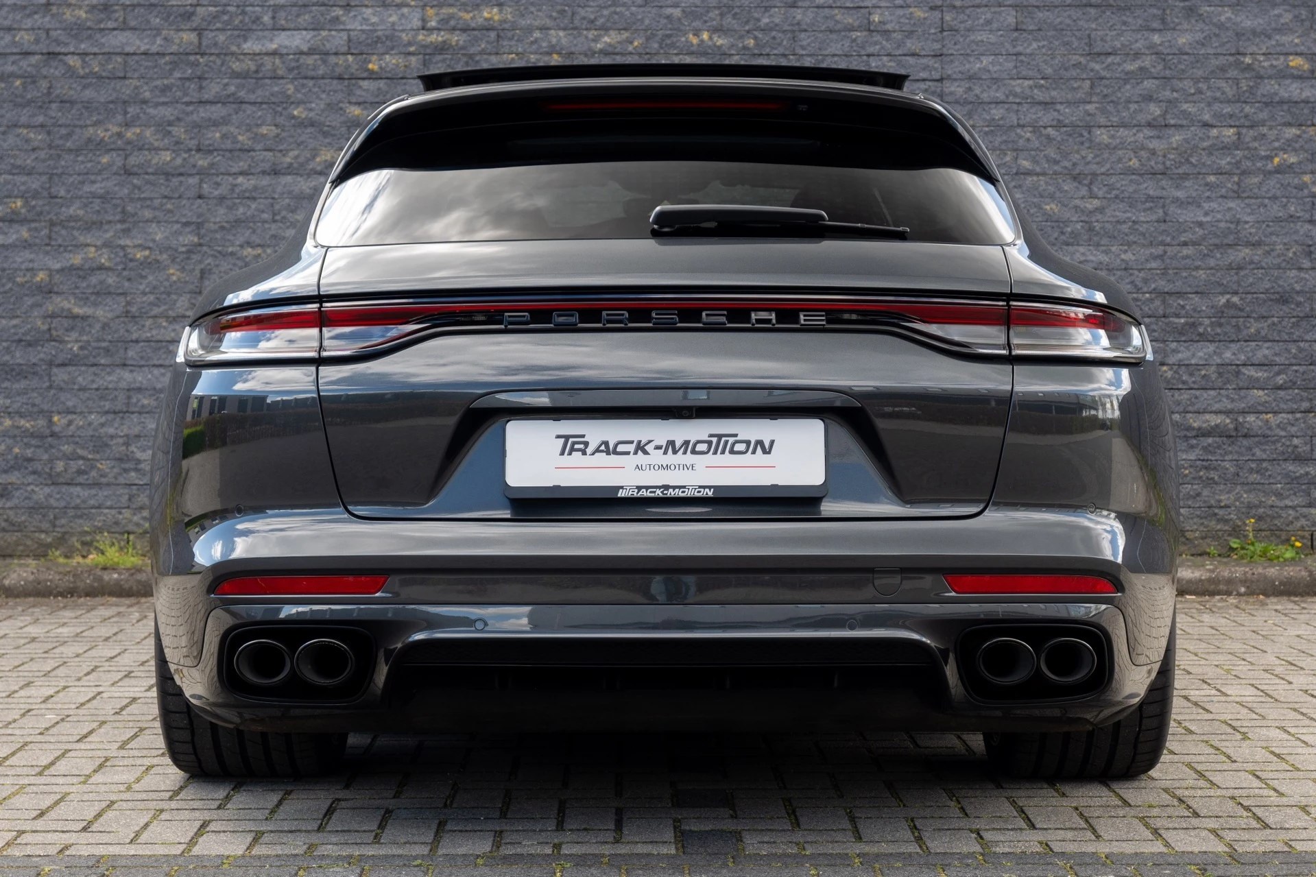 Hoofdafbeelding Porsche Panamera