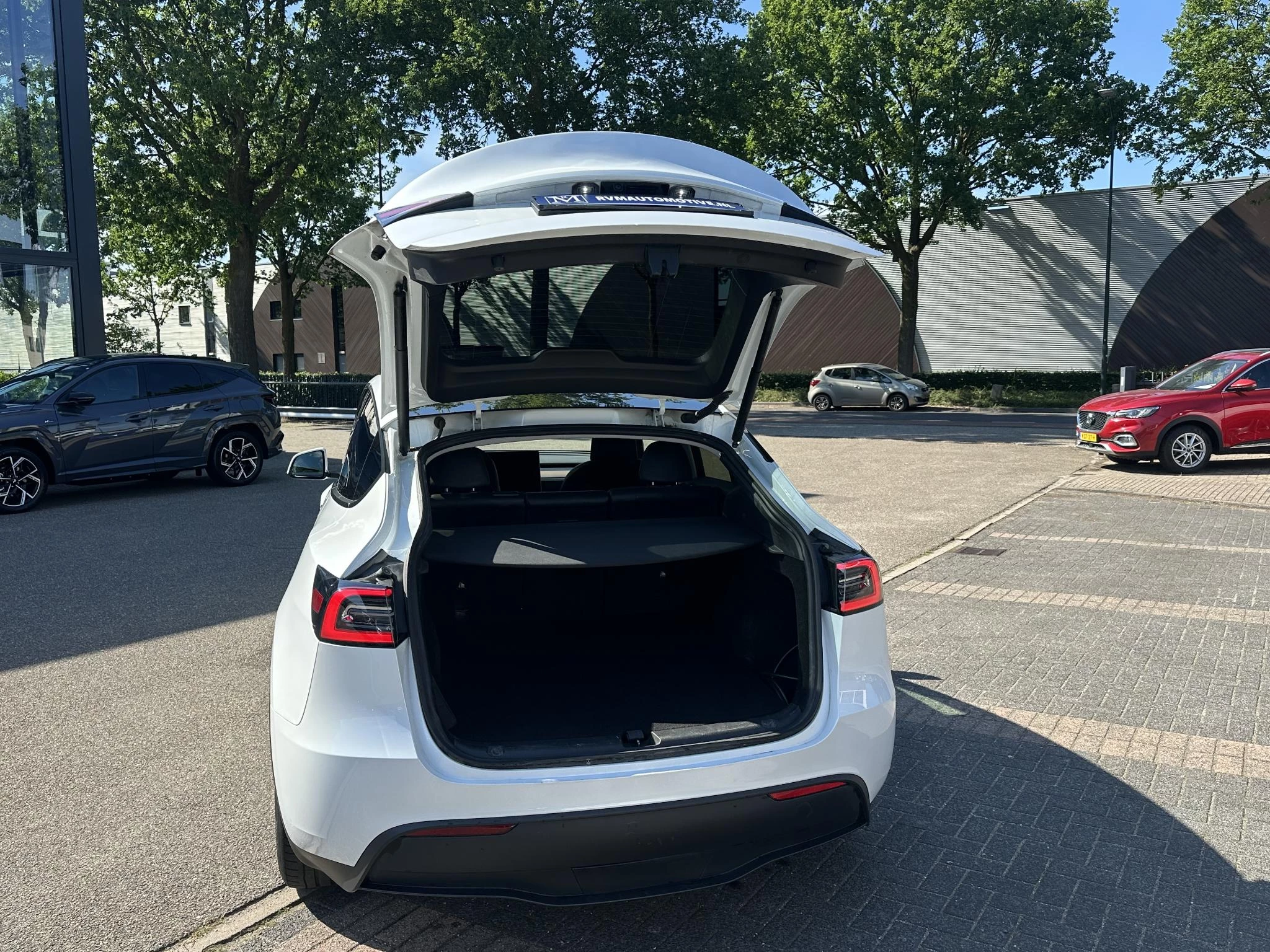 Hoofdafbeelding Tesla Model Y