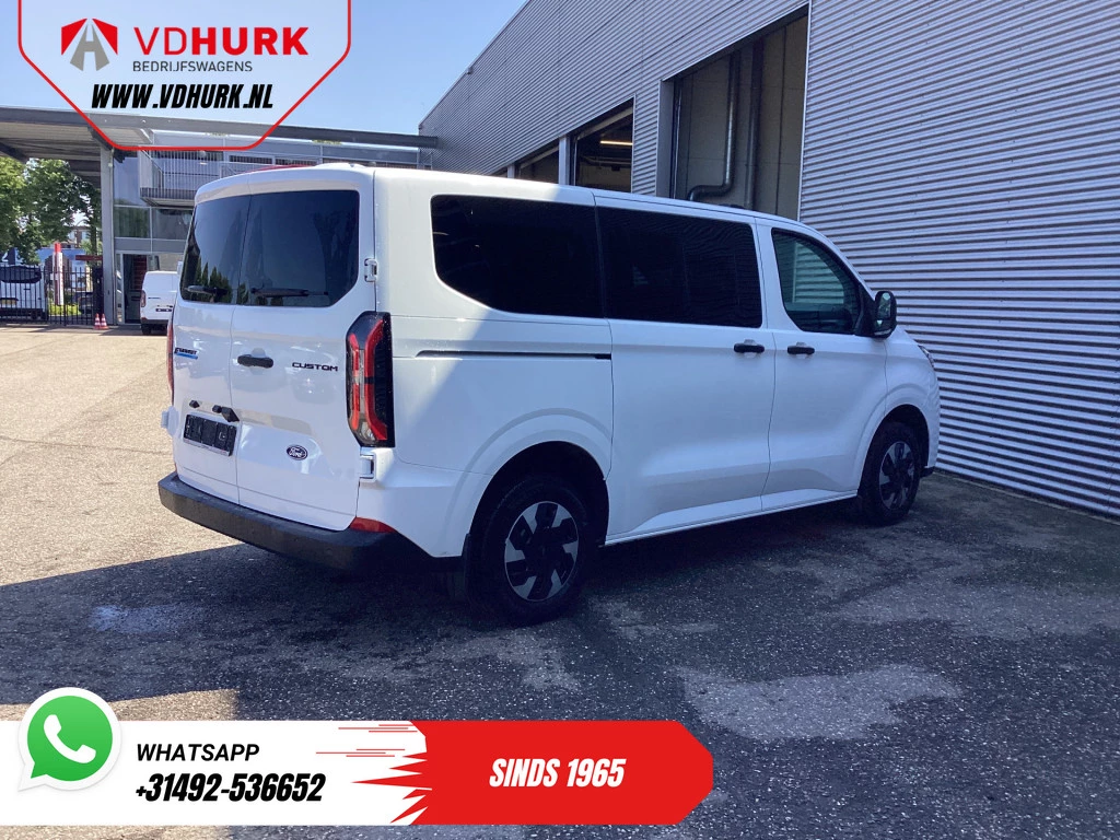 Hoofdafbeelding Ford E-Transit Custom